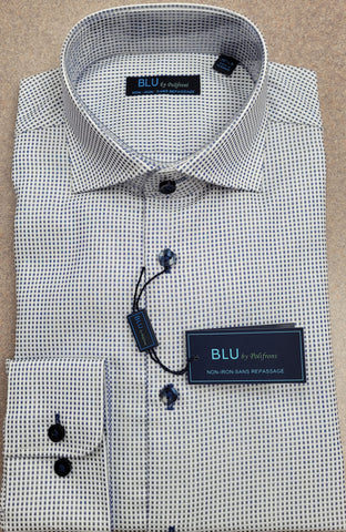 BLU - Long Sleeve Shirt - Non Iron 100% Cotton - Shaped Fit  - G2452259