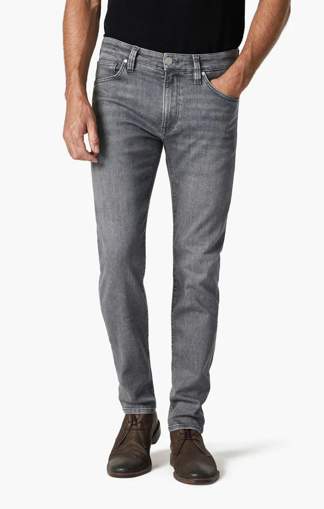 34 heritage 2024 charisma classic jeans